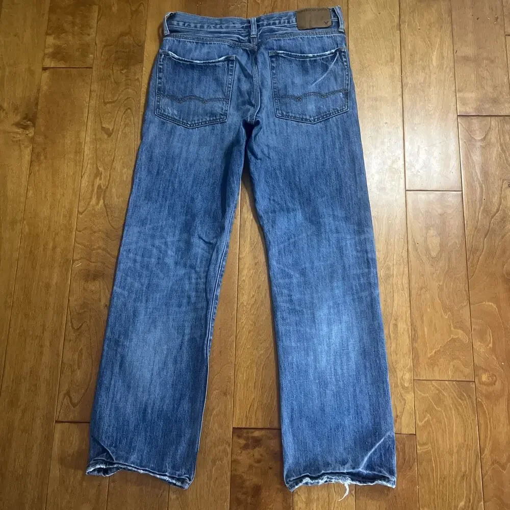 American Eagle Men’s Relaxed Jeans Size 31 X 32 Distressed 2010’s Casual - Picture 6 of 10
